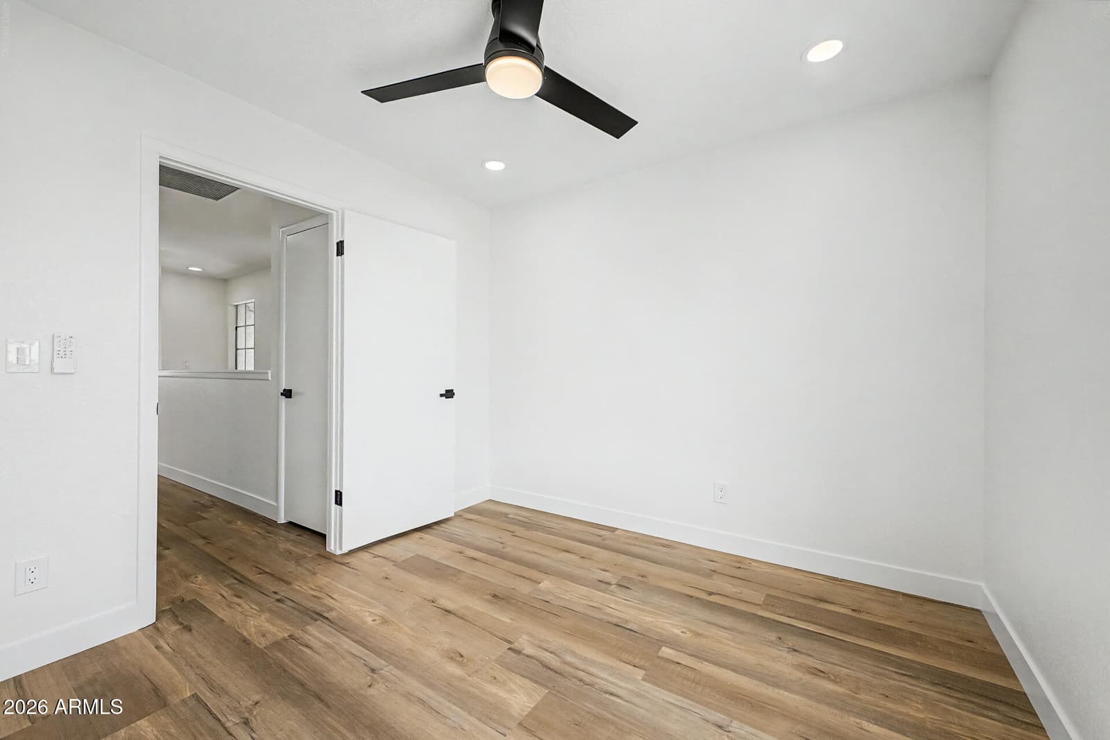 601 E WESCOTT Drive, Phoenix, AZ 85024 — photo 15 of 34