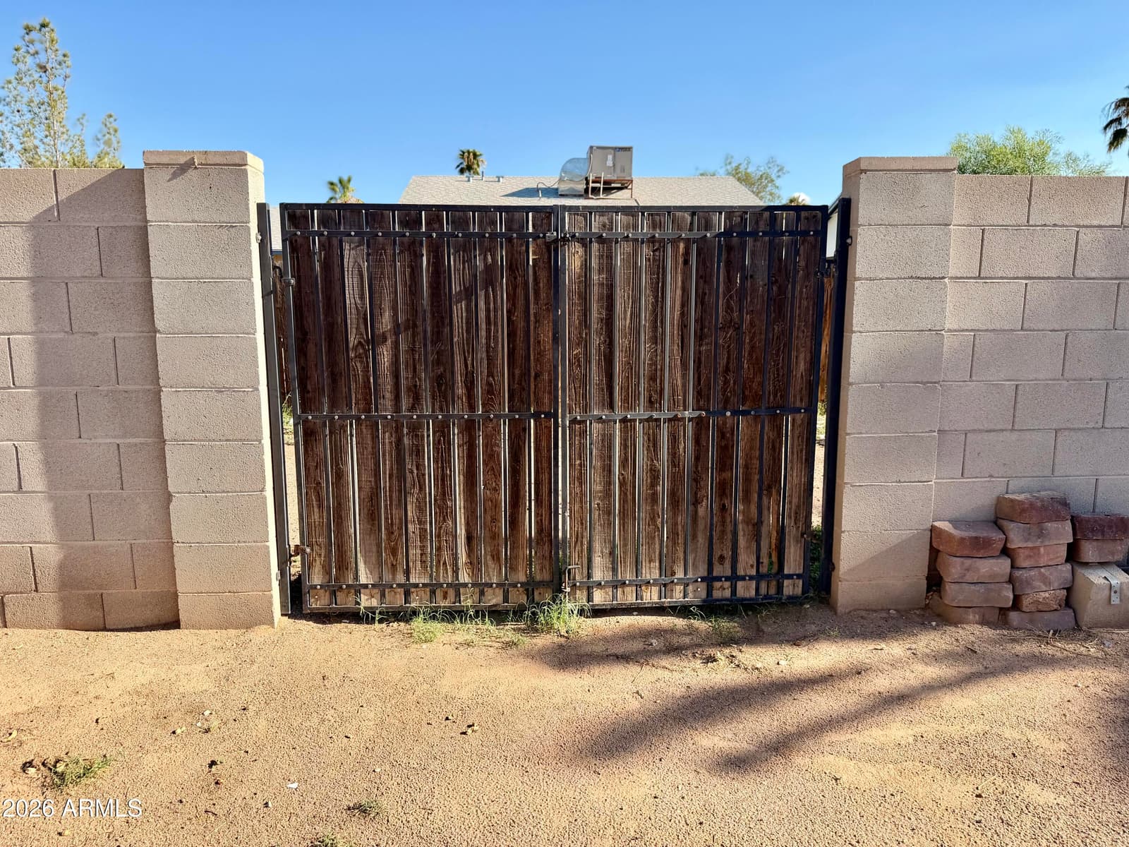 525 E JUDI Drive, Casa Grande, AZ 85122 — photo 18 of 20