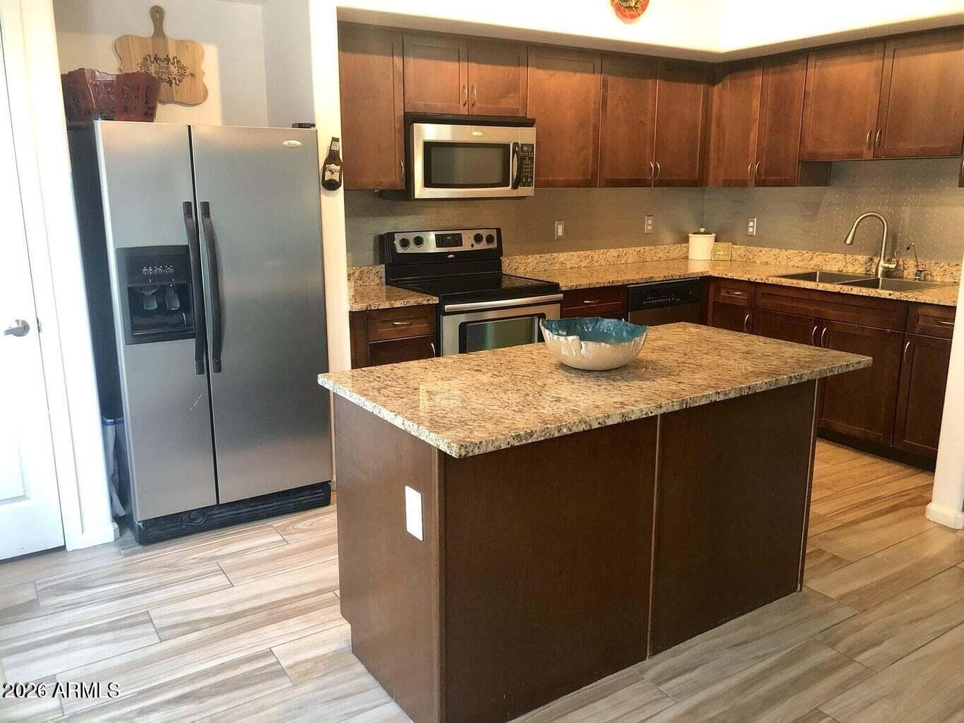 1920 E Bell Road 1072, Phoenix, AZ 85022 — photo 1 of 1