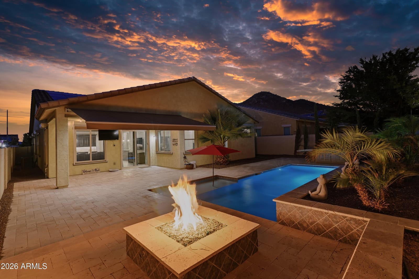 10333 W BUCKHORN Trail, Peoria, AZ 85383 — photo 2 of 114