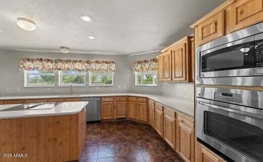 15181 W SUNSHINE Lane, Kirkland, AZ 86332 — photo 10 of 65