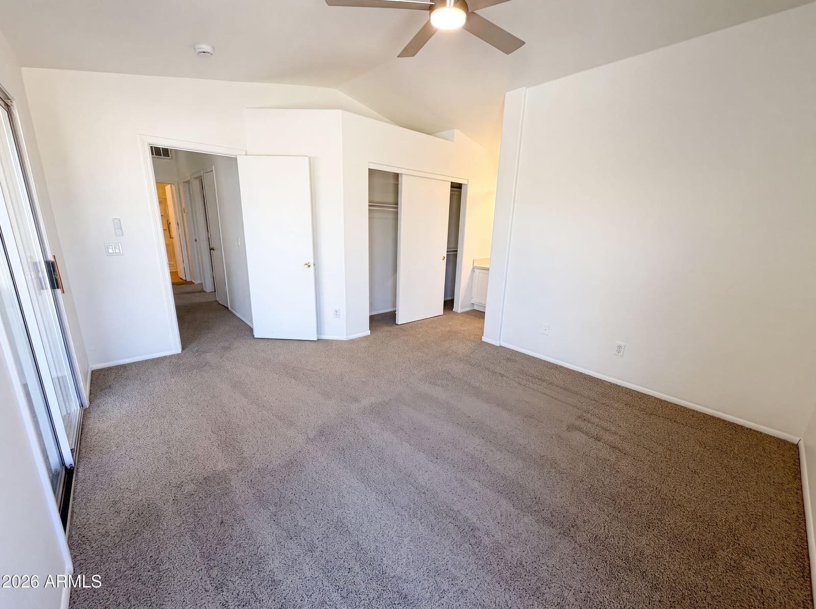 760 E MEGAN Street, Chandler, AZ 85225 — photo 6 of 15