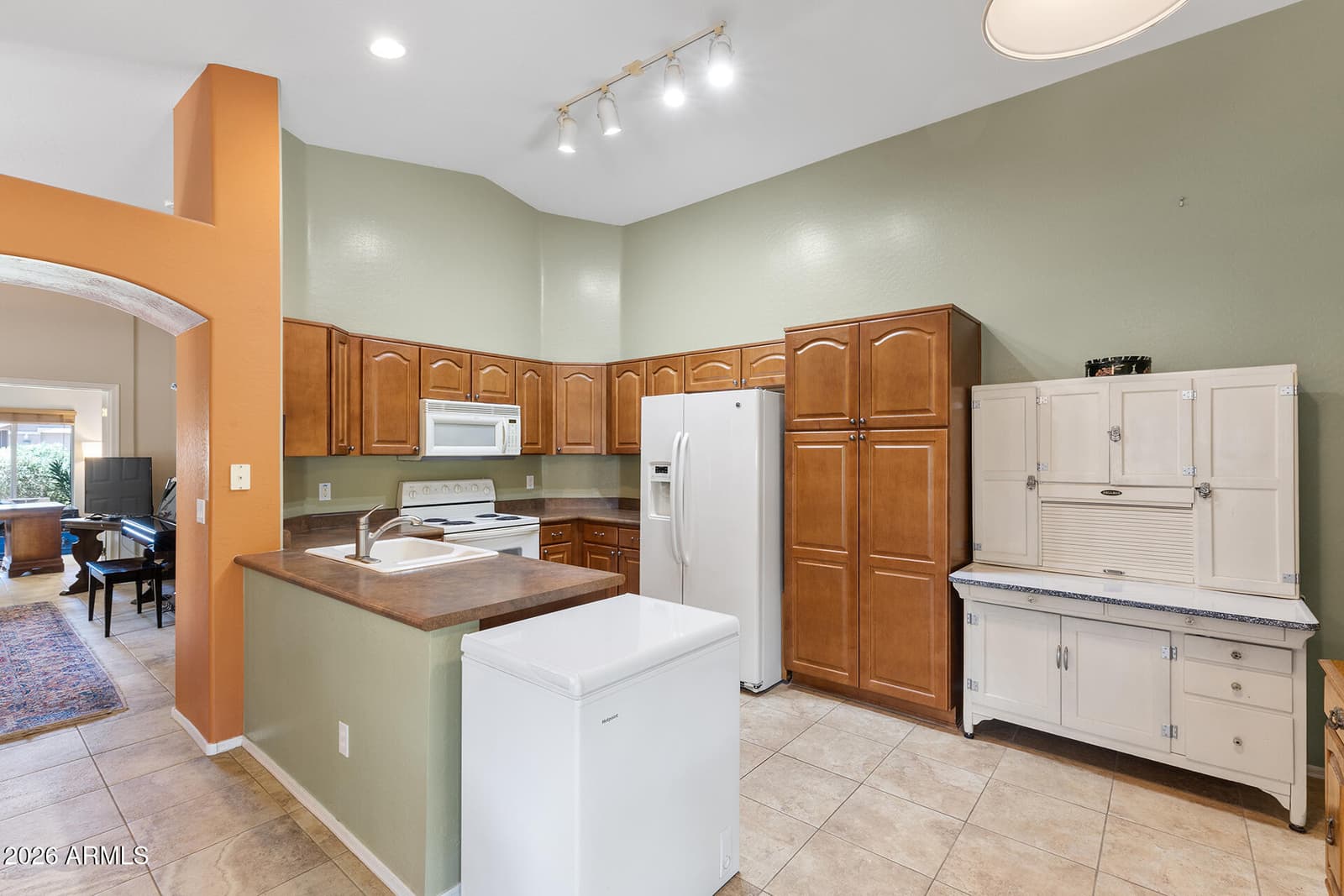 23149 W SHADOW Drive, Buckeye, AZ 85326 — photo 14 of 34
