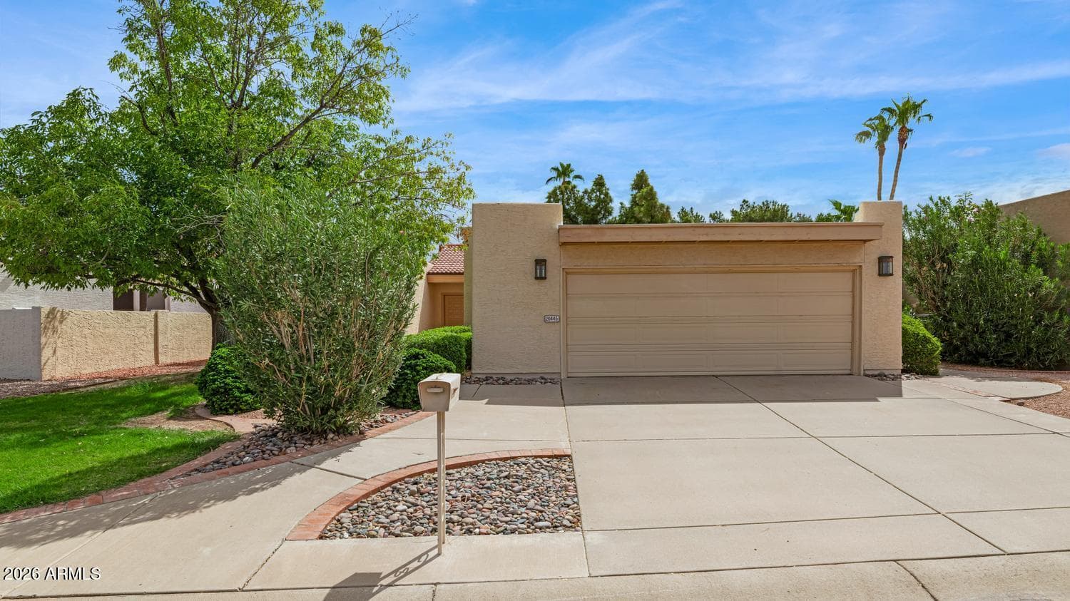 26445 S BOXWOOD Drive, Sun Lakes, AZ 85248 — photo 1 of 40