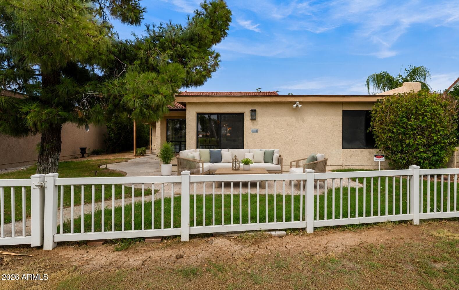 26445 S BOXWOOD Drive, Sun Lakes, AZ 85248 — photo 32 of 40