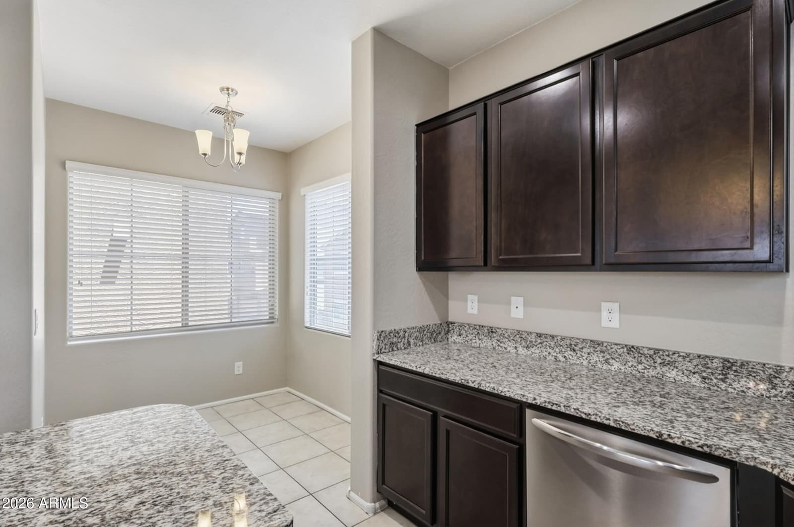 1947 N 77TH Glen, Phoenix, AZ 85035 — photo 8 of 32