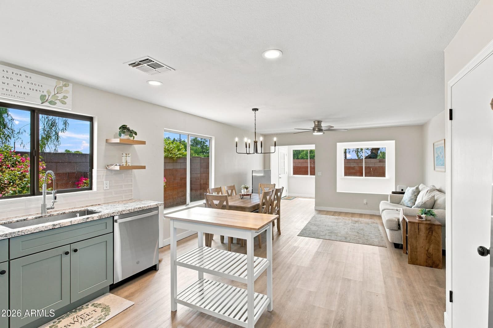 3510 N 106th Lane, Avondale, AZ 85392 — photo 4 of 23