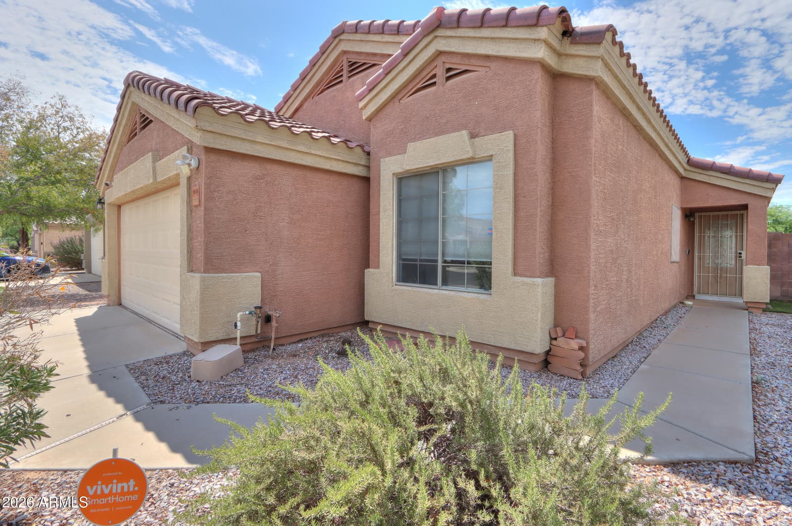 1641 E CARDINAL Drive, Casa Grande, AZ 85122 — photo 5 of 40