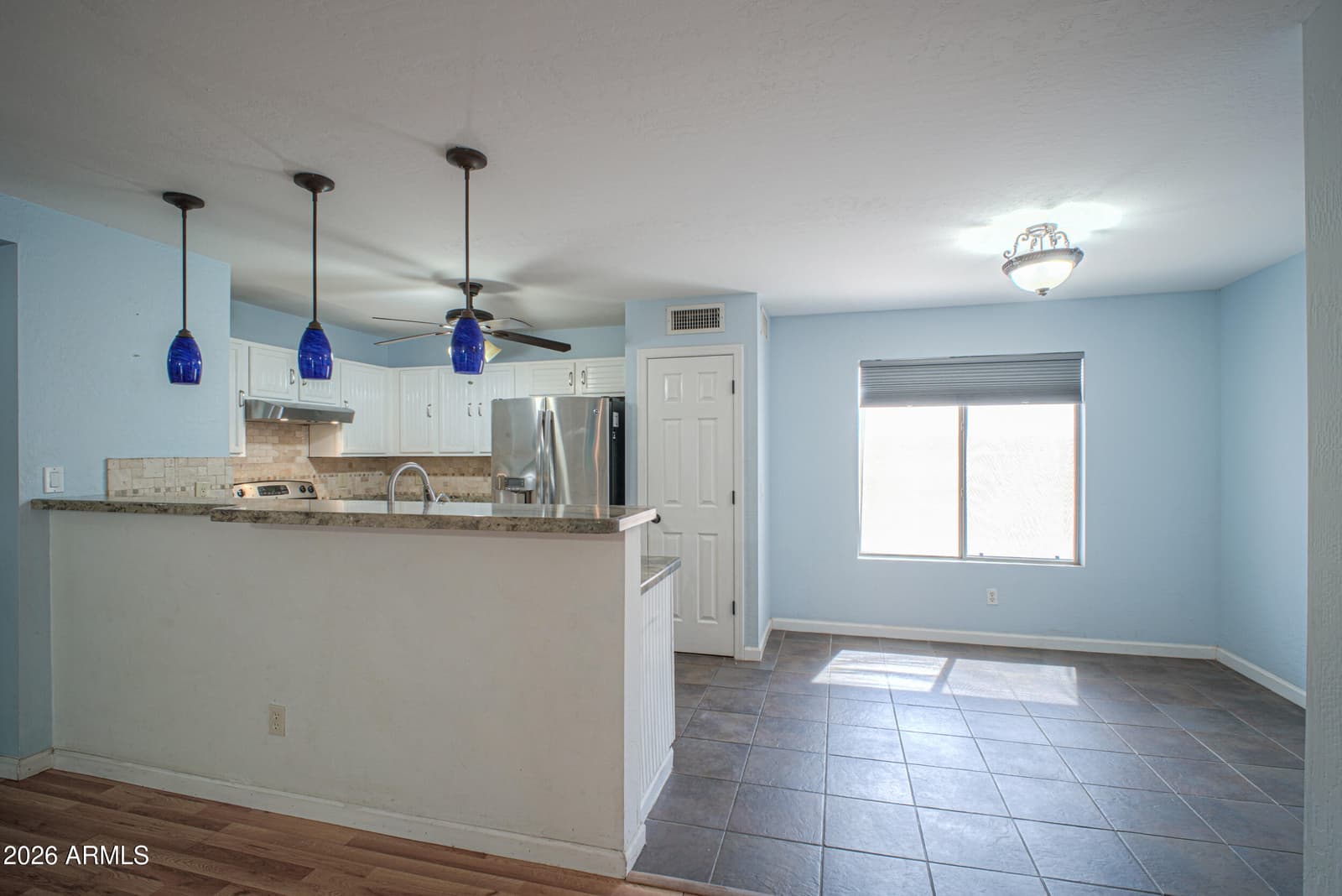 1641 E CARDINAL Drive, Casa Grande, AZ 85122 — photo 12 of 40