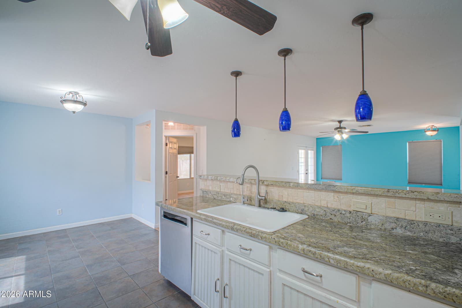 1641 E CARDINAL Drive, Casa Grande, AZ 85122 — photo 15 of 40