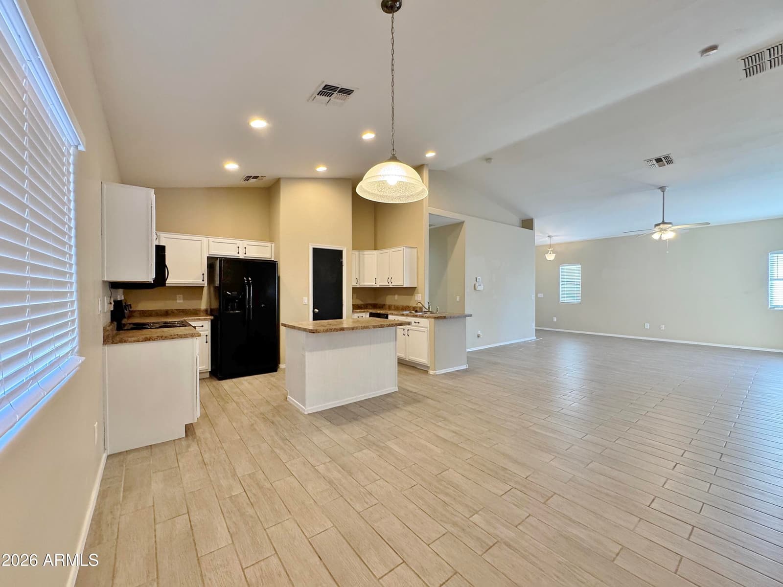 1745 E DESERT BREEZE Place, Casa Grande, AZ 85122 — photo 8 of 37