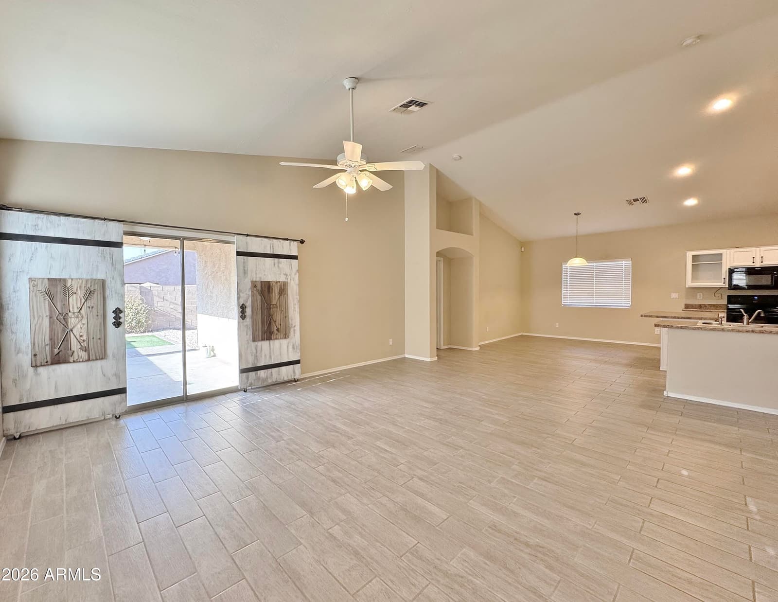 1745 E DESERT BREEZE Place, Casa Grande, AZ 85122 — photo 4 of 37