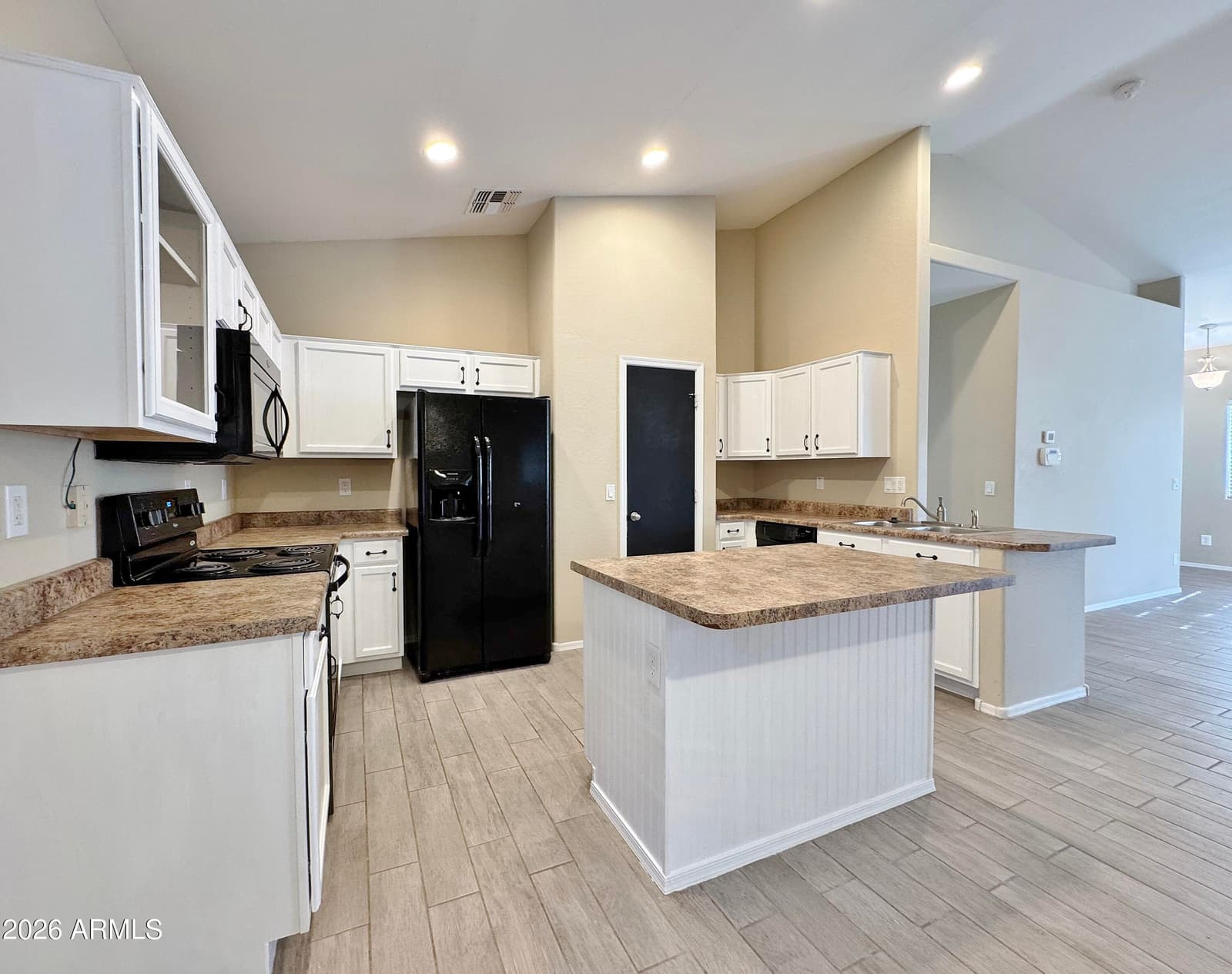 1745 E DESERT BREEZE Place, Casa Grande, AZ 85122 — photo 12 of 37