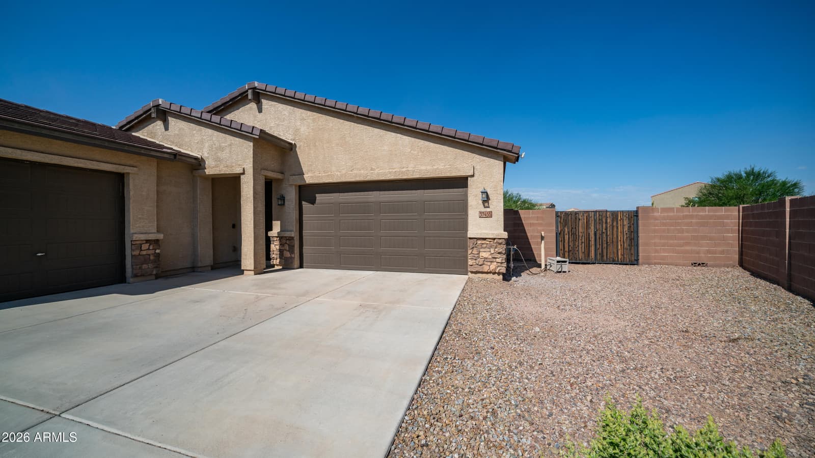 37455 N GLEN ECHO Drive, San Tan Valley, AZ 85140 — photo 46 of 46