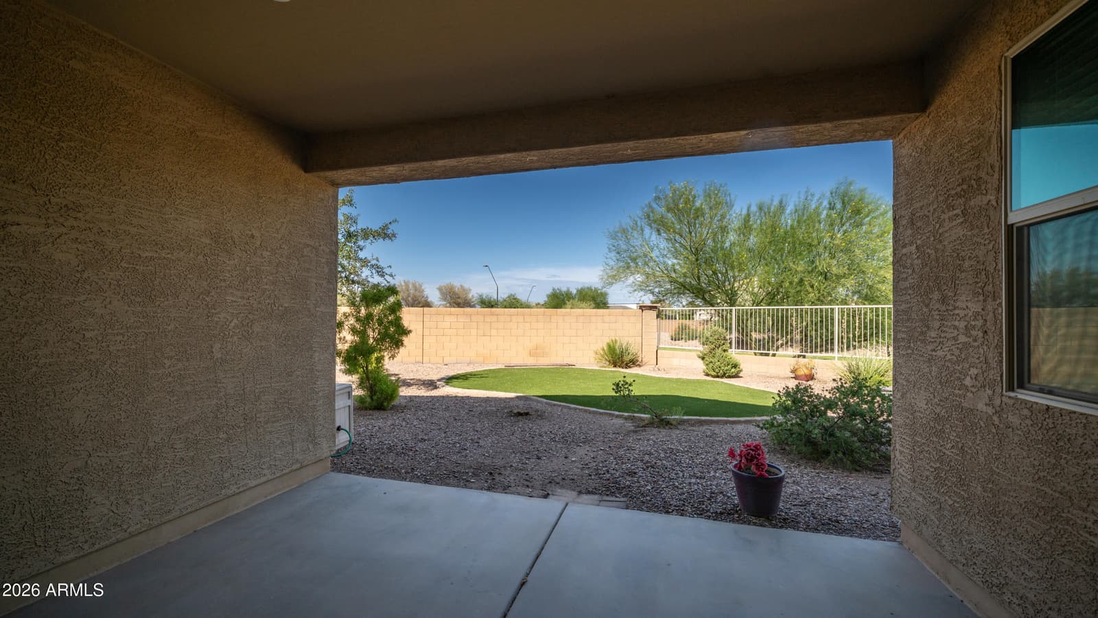 37455 N GLEN ECHO Drive, San Tan Valley, AZ 85140 — photo 14 of 46