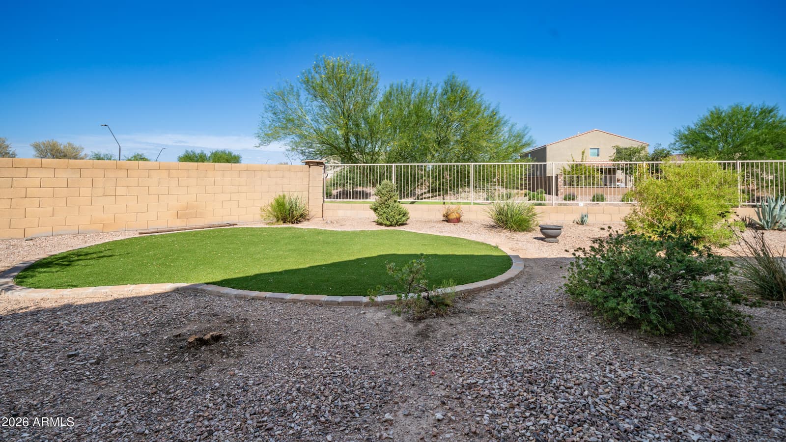 37455 N GLEN ECHO Drive, San Tan Valley, AZ 85140 — photo 13 of 46