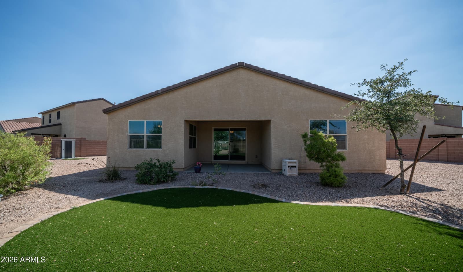 37455 N GLEN ECHO Drive, San Tan Valley, AZ 85140 — photo 10 of 46