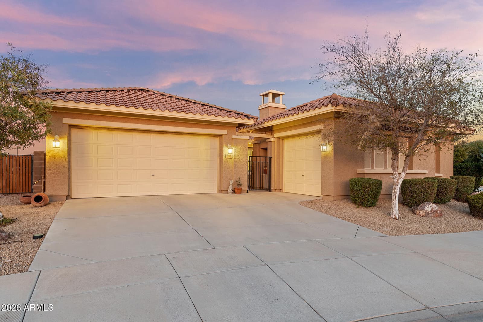 625 S 173RD Drive, Goodyear, AZ 85338 — photo 4 of 55