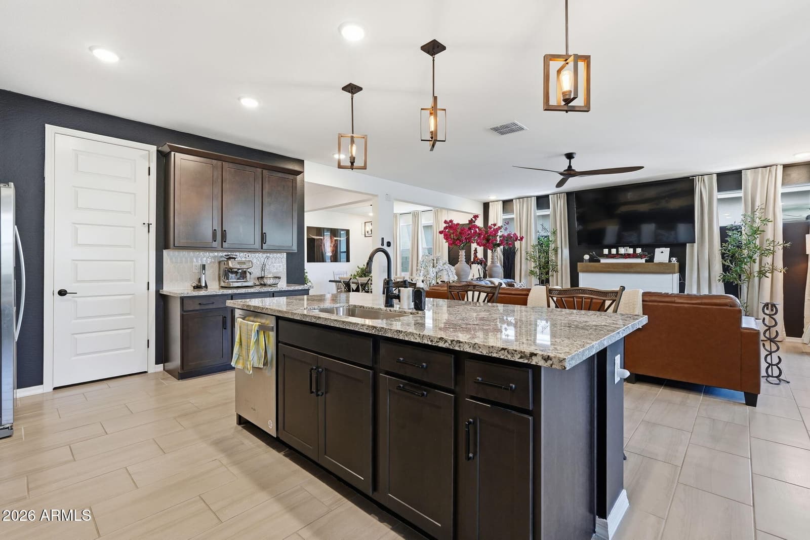 4564 W GILBERT Lane, San Tan Valley, AZ 85144 — photo 5 of 22