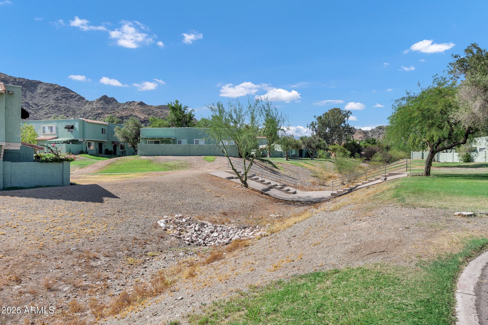 10208 N 8TH Place B, Phoenix, AZ 85020 — photo 24 of 25