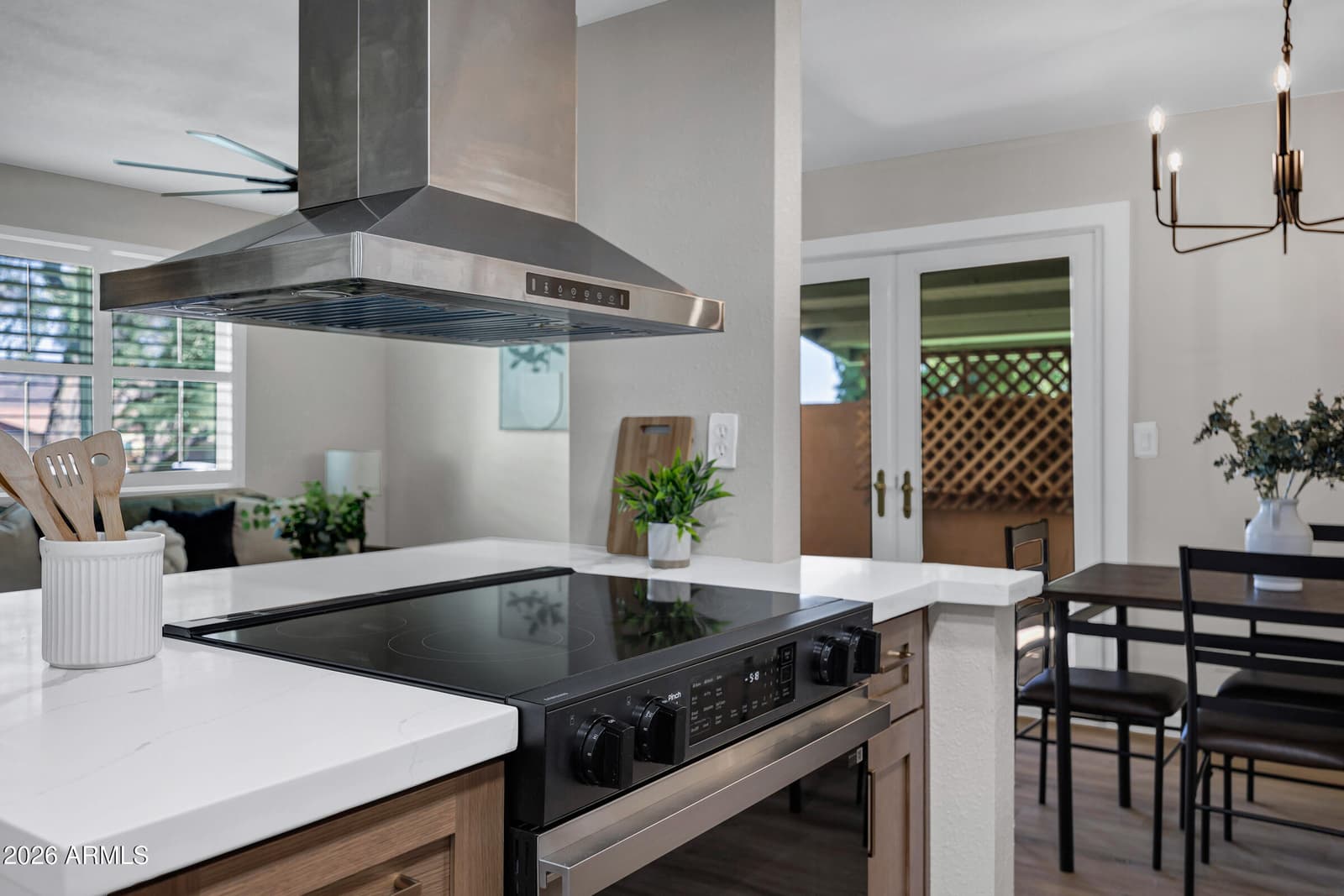 10208 N 8TH Place B, Phoenix, AZ 85020 — photo 11 of 25