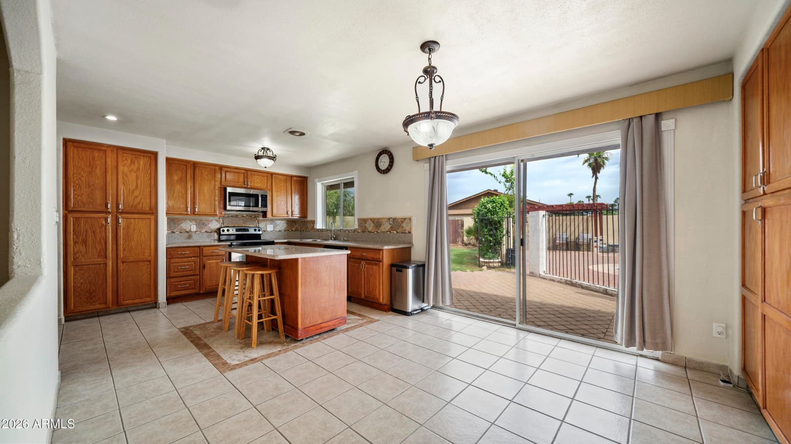 2908 E CACTUS Road, Phoenix, AZ 85032 — photo 13 of 35