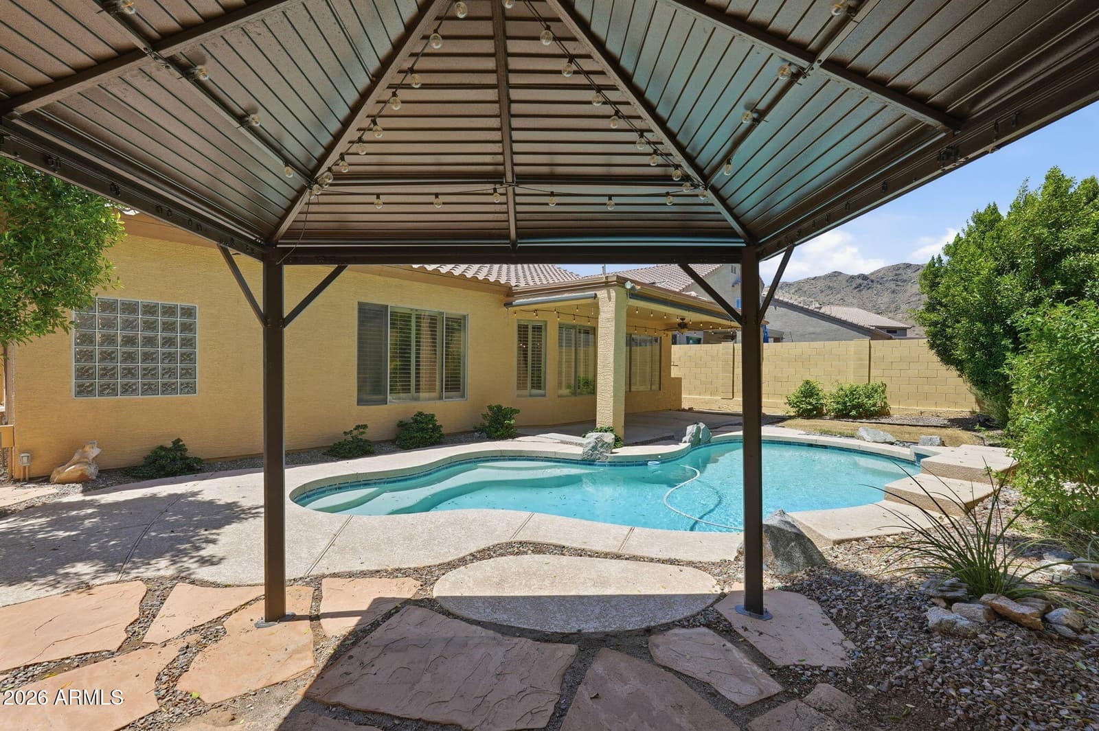 15221 S 18TH Avenue, Phoenix, AZ 85045 — photo 20 of 37