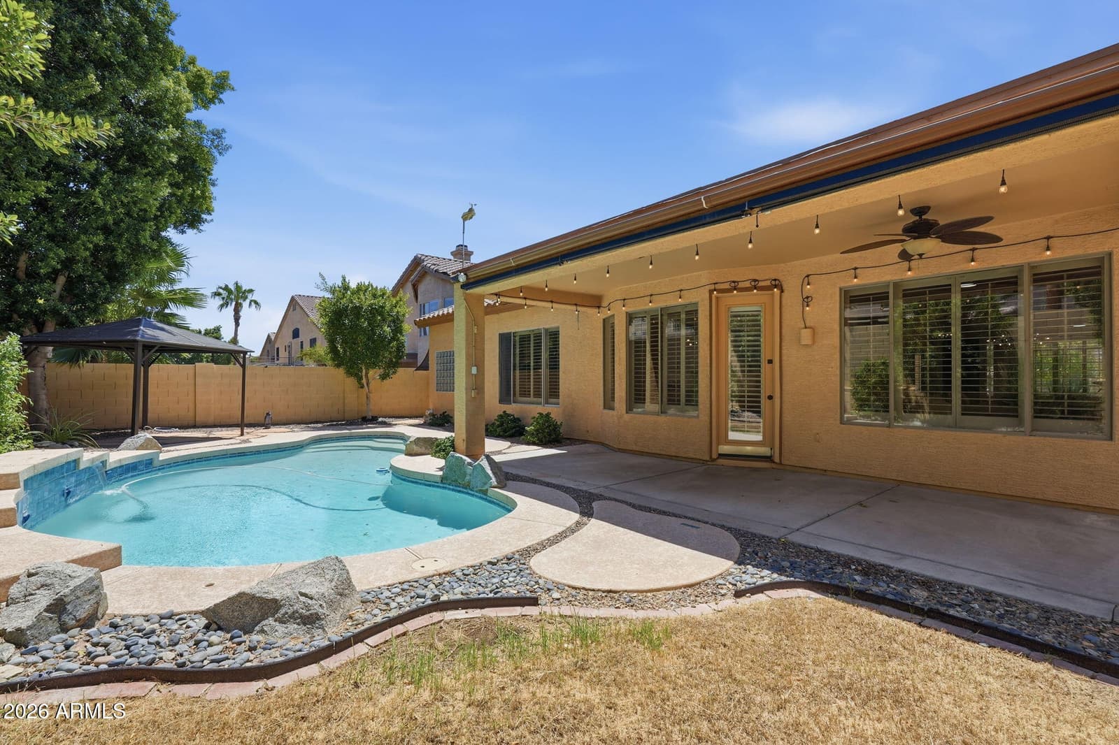 15221 S 18TH Avenue, Phoenix, AZ 85045 — photo 21 of 37