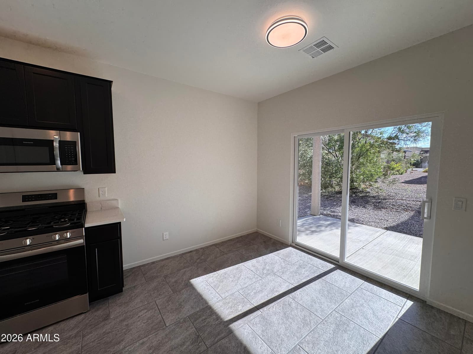 460 S Sky Ranch Road, Sierra Vista, AZ 85635 — photo 9 of 51