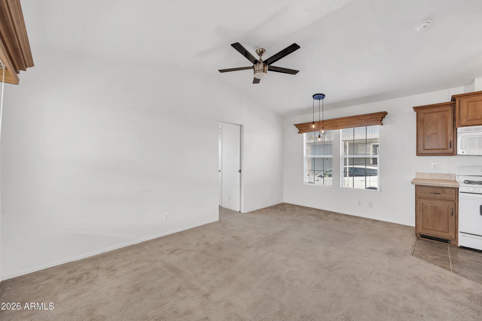 17851 N 16th Place, Phoenix, AZ 85022 — photo 10 of 30