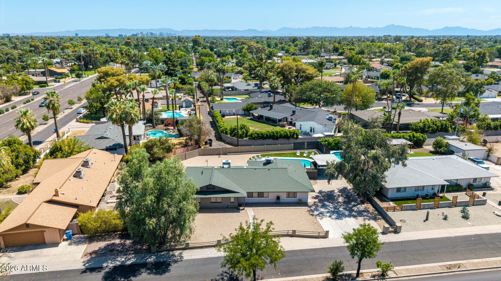 711 W NORTHERN Avenue, Phoenix, AZ 85021 — photo 27 of 28