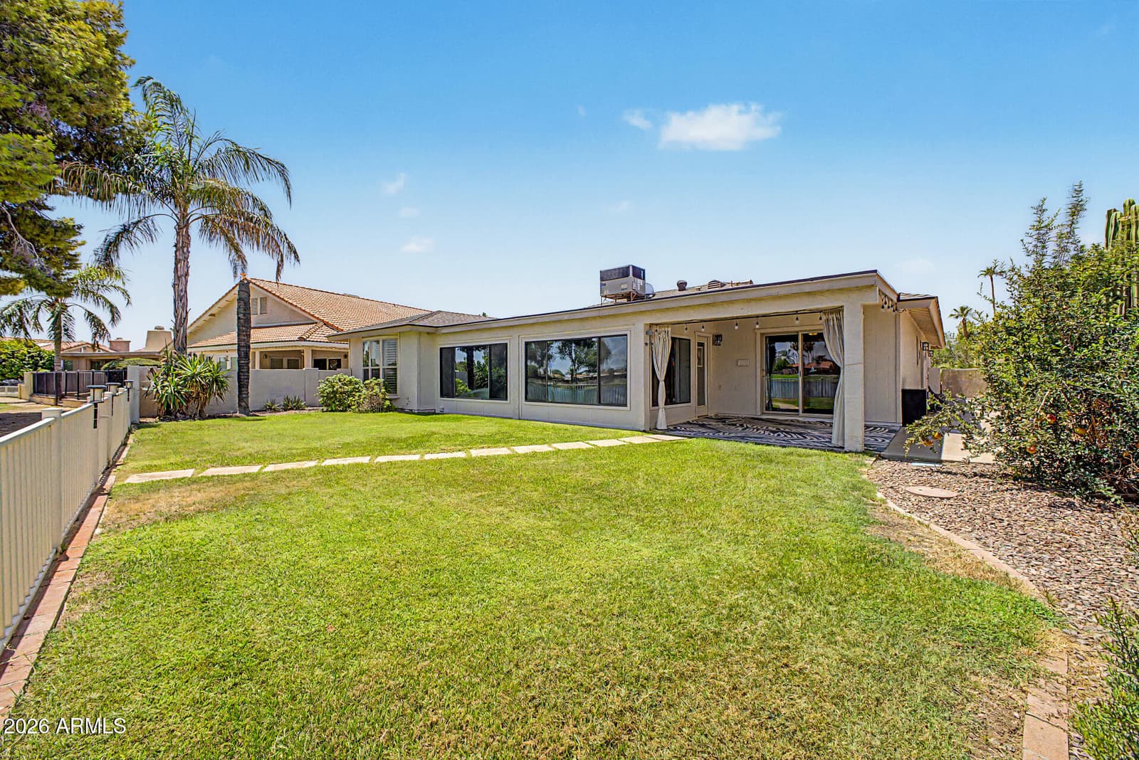 26421 S LAKEMONT Drive, Sun Lakes, AZ 85248 — photo 4 of 34