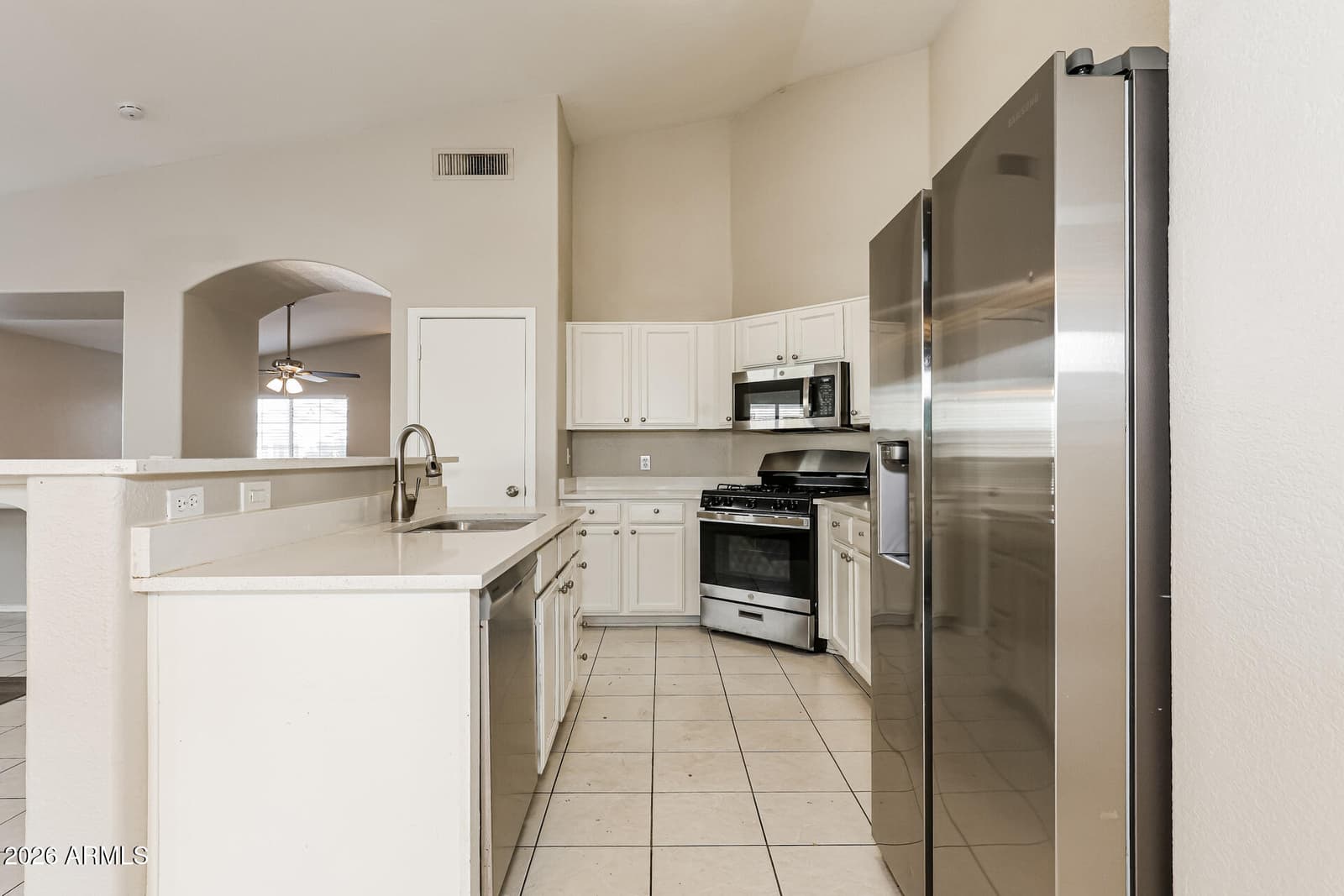 4728 N 89TH Drive, Phoenix, AZ 85037 — photo 6 of 21