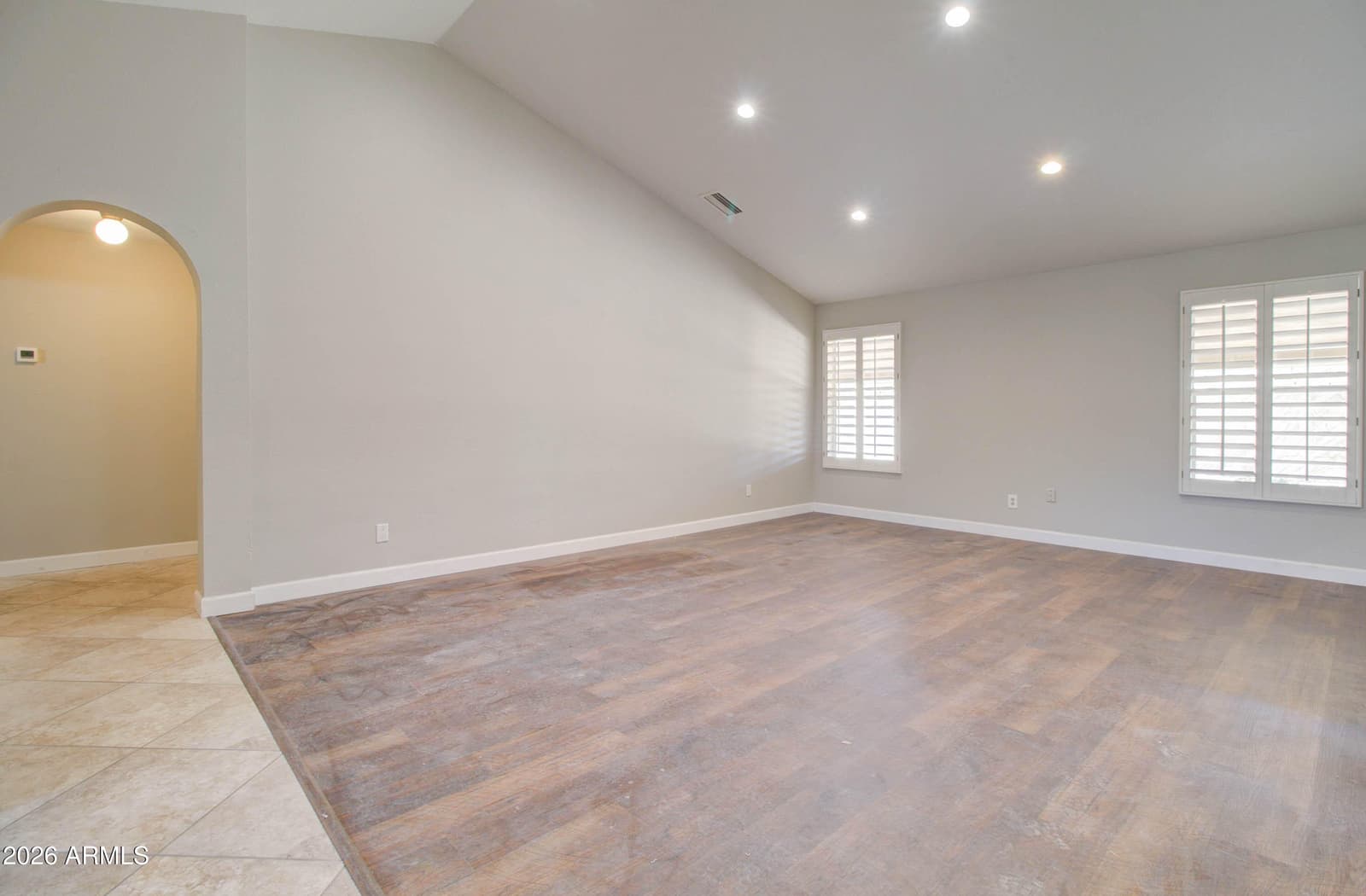 4509 E PEARCE Road, Phoenix, AZ 85044 — photo 9 of 57