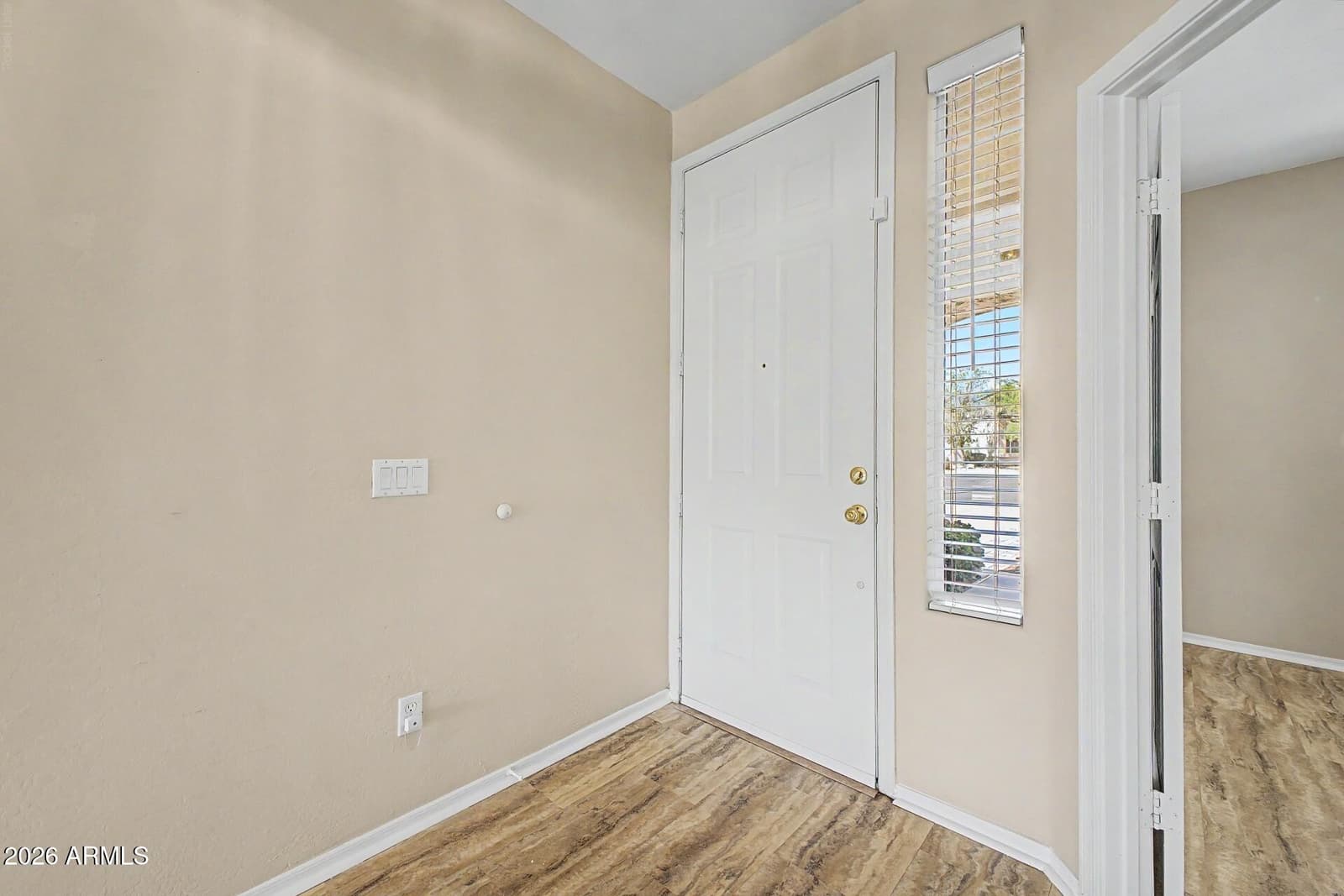 791 W KENT Place, Chandler, AZ 85225 — photo 4 of 32