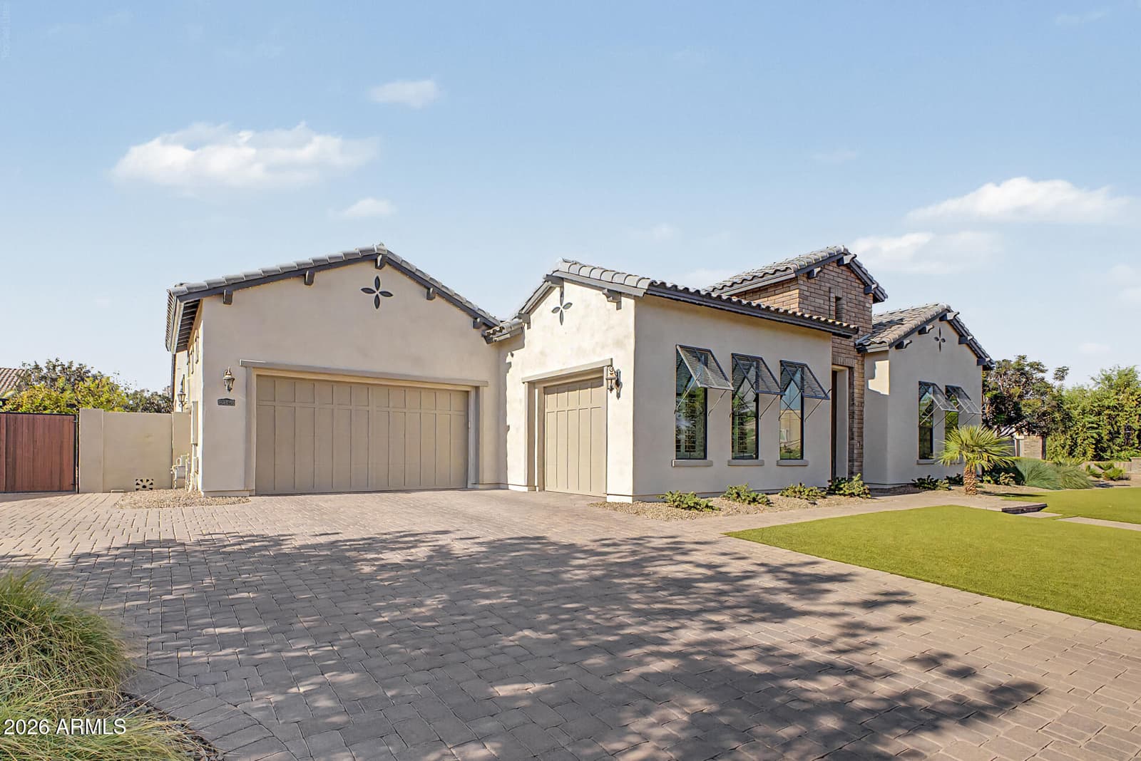 2580 E VALLEJO Drive, Gilbert, AZ 85298 — photo 17 of 90