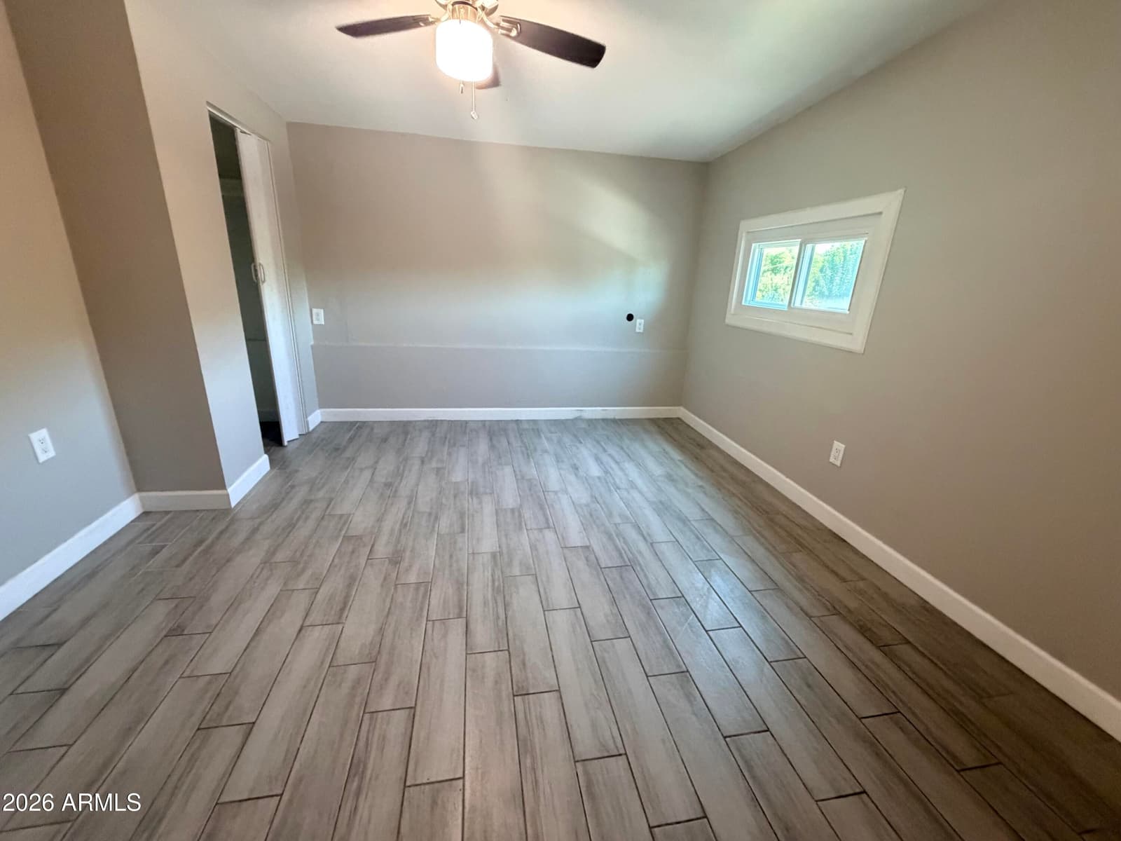 753 W 6TH Drive, Mesa, AZ 85210 — photo 14 of 40