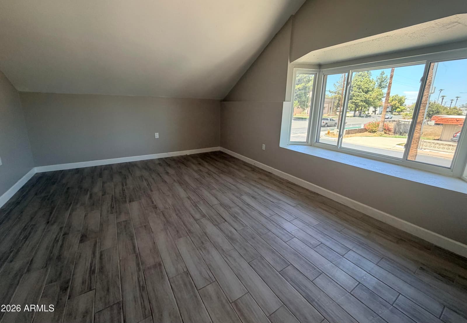 753 W 6TH Drive, Mesa, AZ 85210 — photo 18 of 40