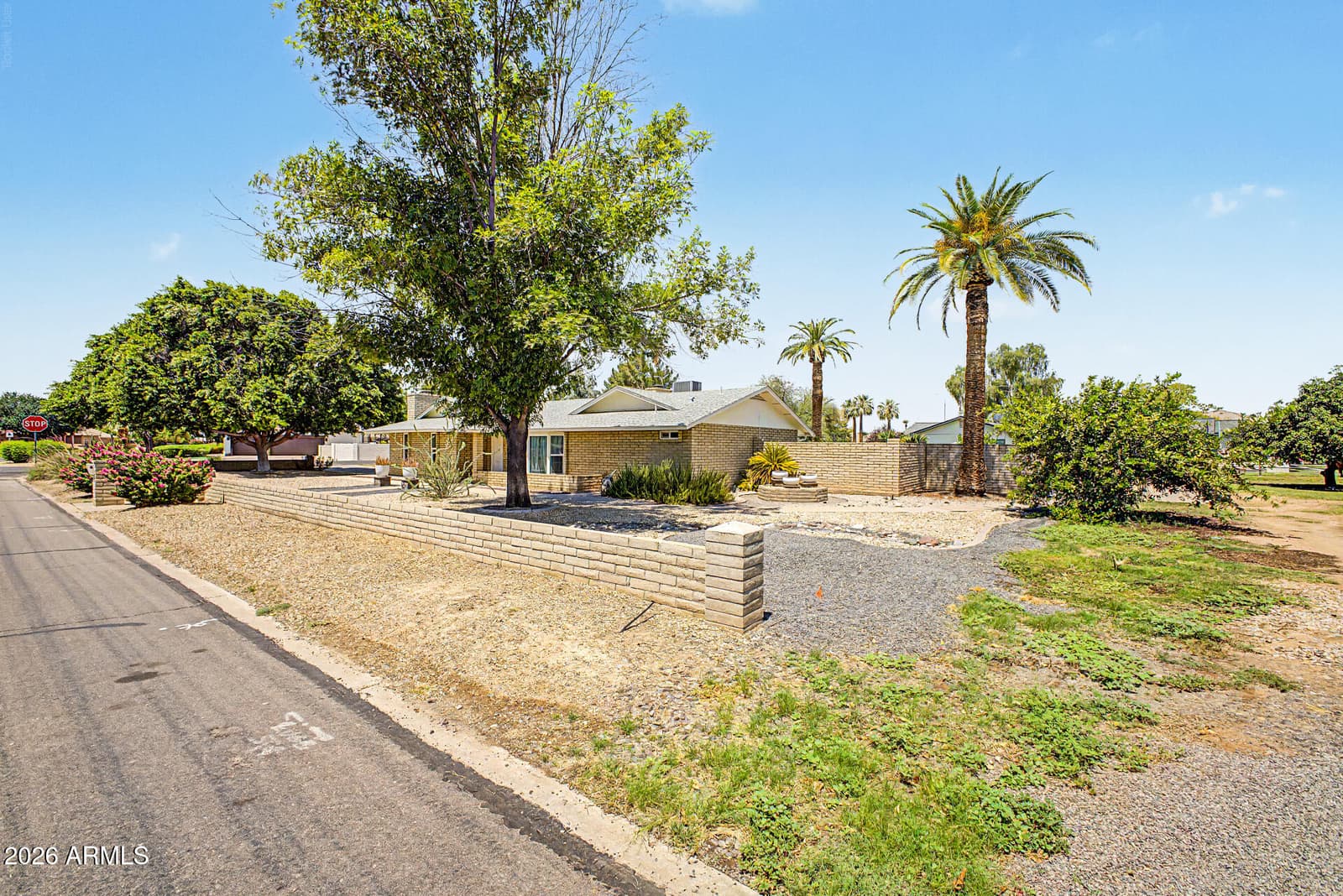 2320 W HARRISON Street, Chandler, AZ 85224 — photo 3 of 46
