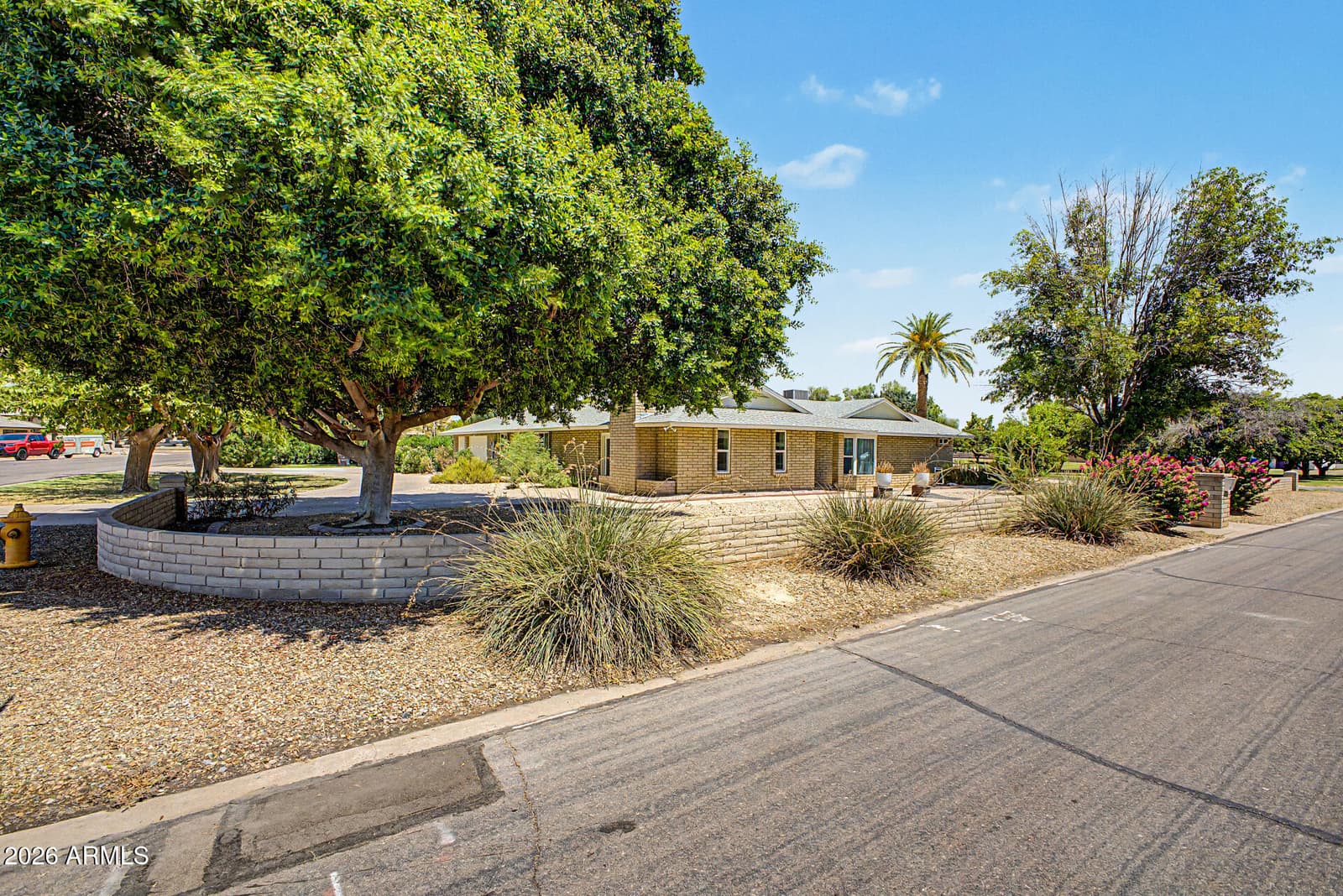 2320 W HARRISON Street, Chandler, AZ 85224 — photo 5 of 46