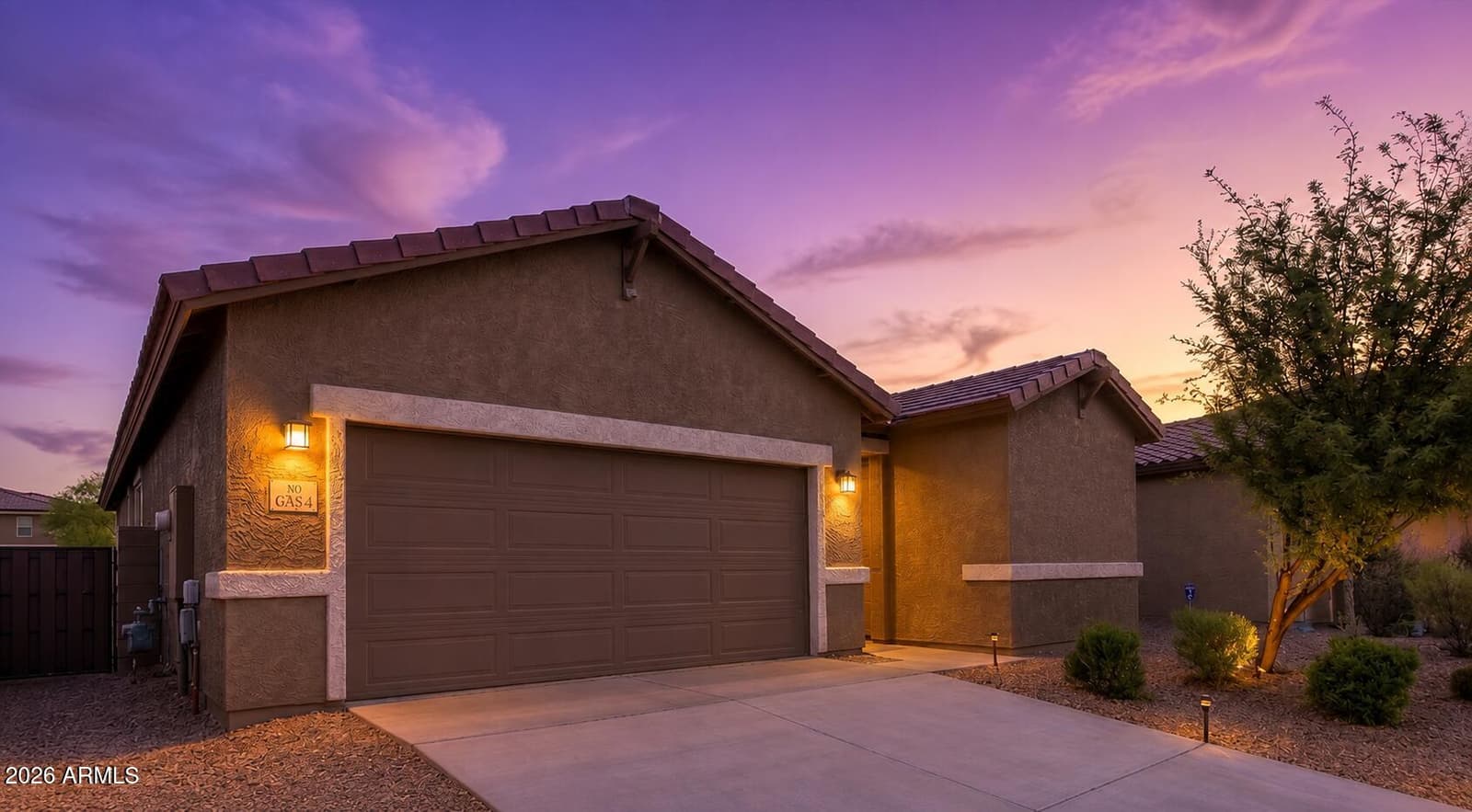 6484 E VIA JARDIN VERDE, Tucson, AZ 85756 — photo 31 of 56