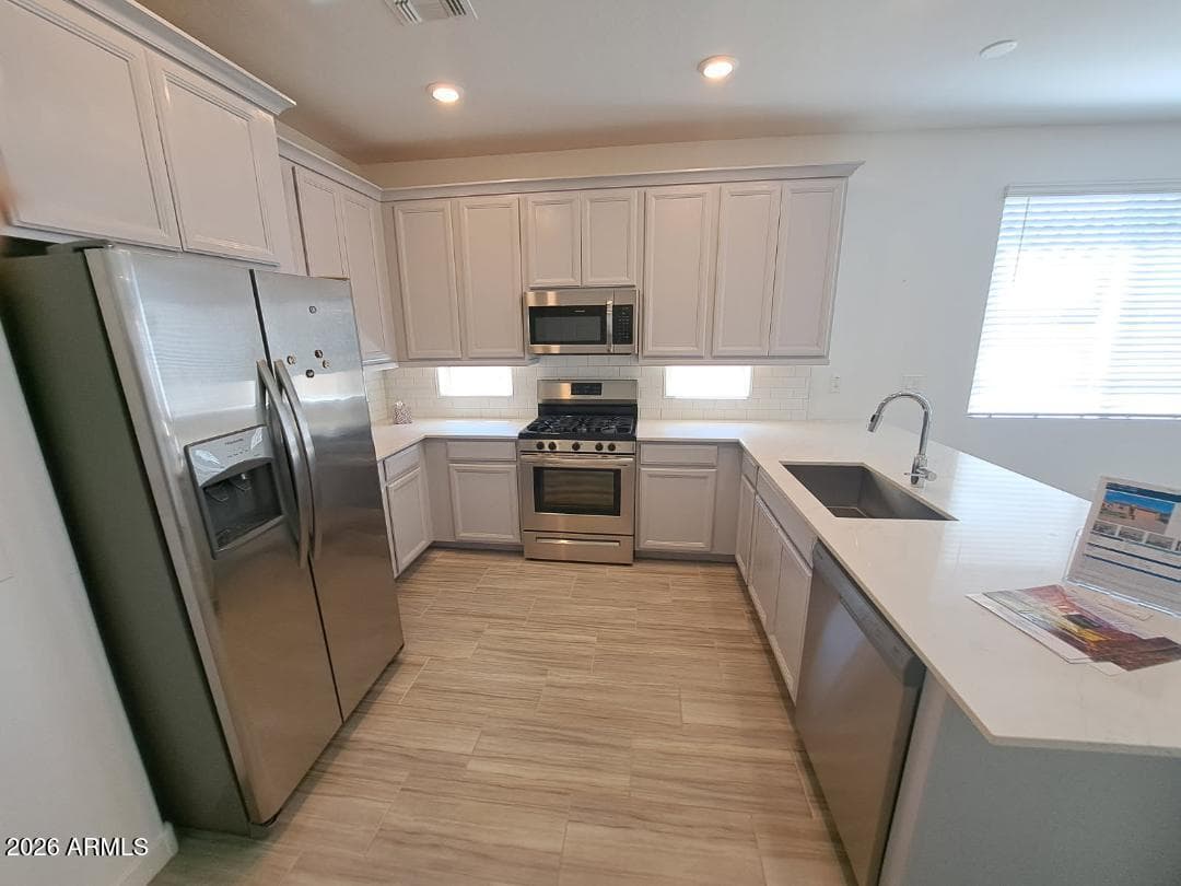 432 W Tamarack Drive, San Tan Valley, AZ 85140 — photo 10 of 41