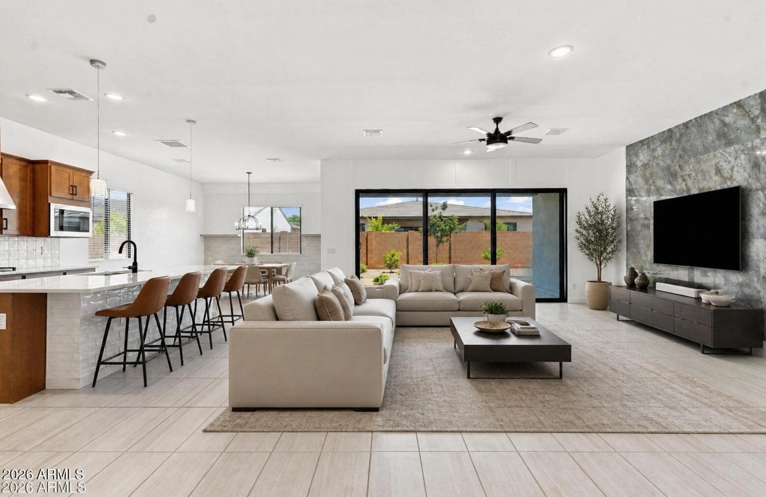 7527 N 84TH Avenue, Glendale, AZ 85305 — photo 15 of 60