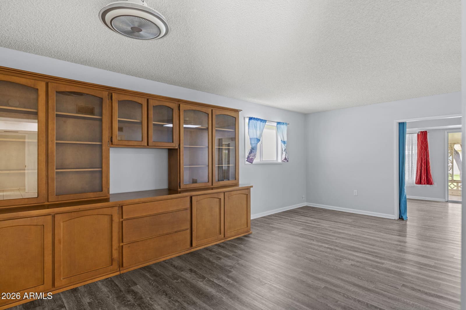 10432 W DESERT FOREST Circle, Sun City, AZ 85351 — photo 13 of 27