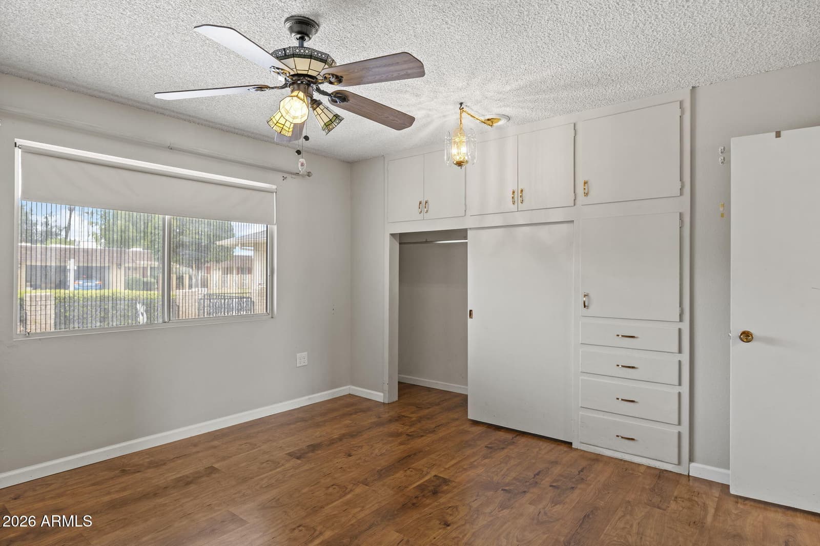 10432 W DESERT FOREST Circle, Sun City, AZ 85351 — photo 18 of 27