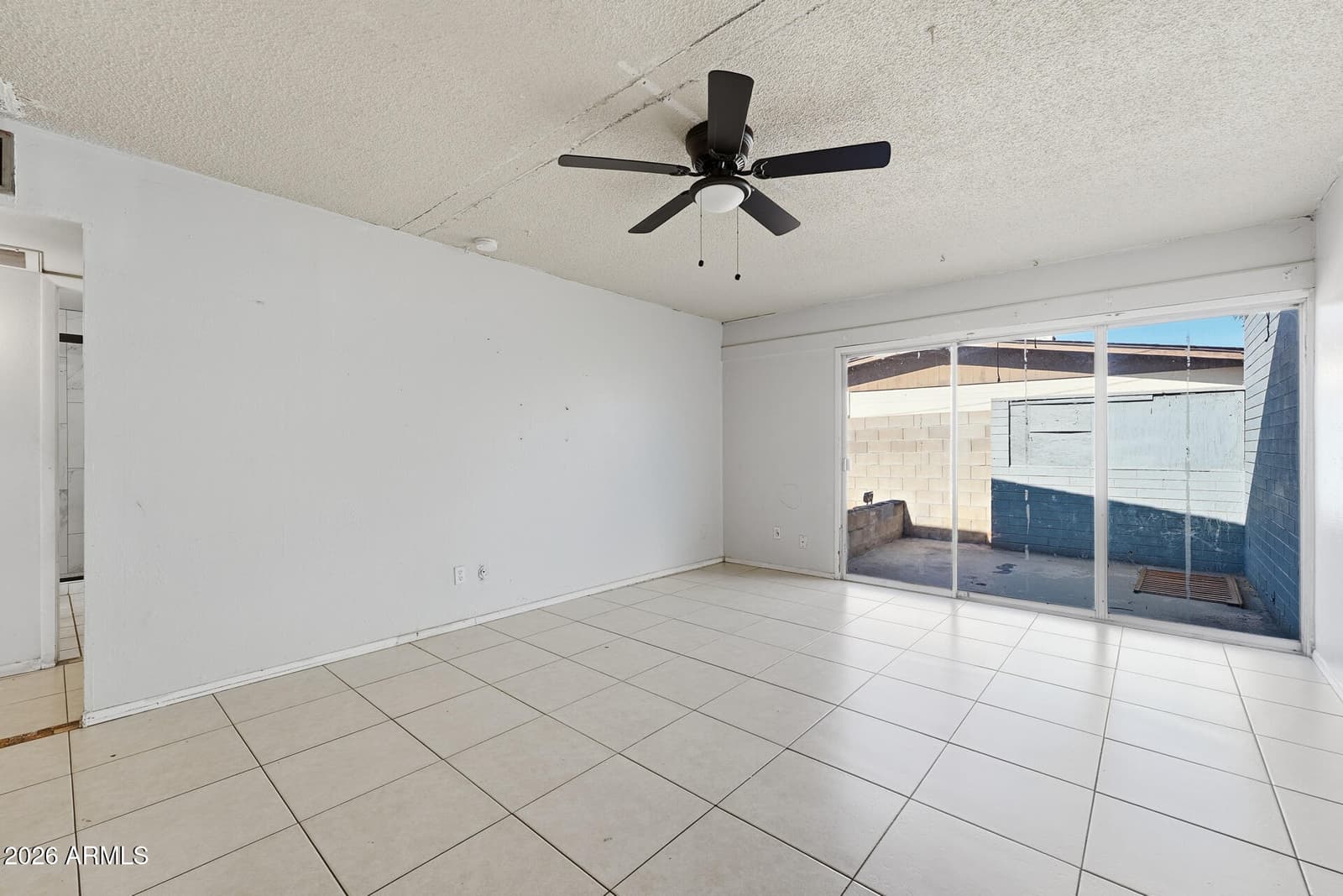 7714 W Mitchell Drive, Phoenix, AZ 85033 — photo 4 of 16