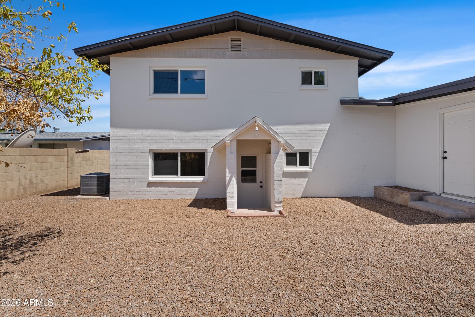 2225 E NISBET Road, Phoenix, AZ 85022 — photo 16 of 17