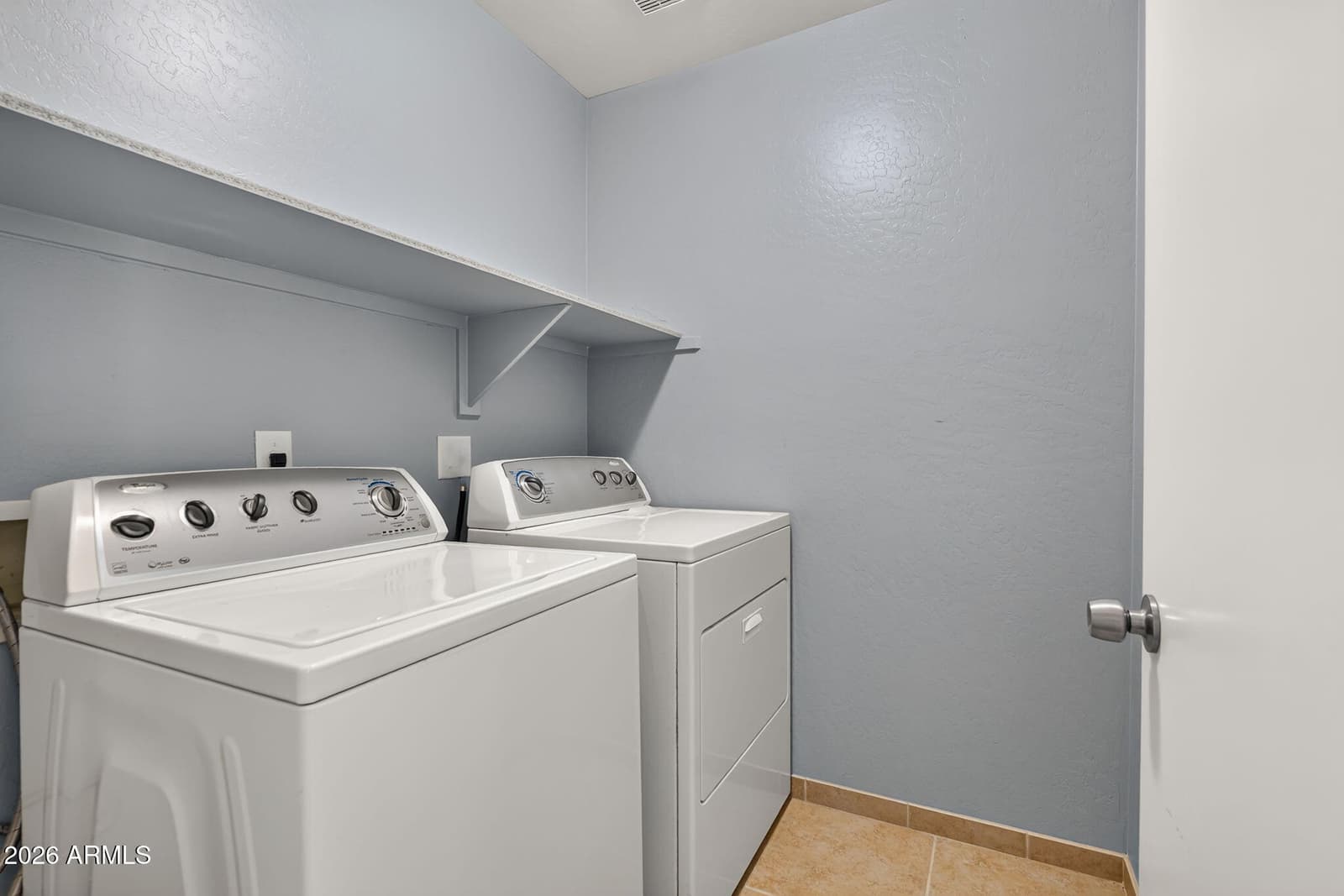 3014 W VILLA CASSANDRA Drive, Phoenix, AZ 85086 — photo 26 of 35