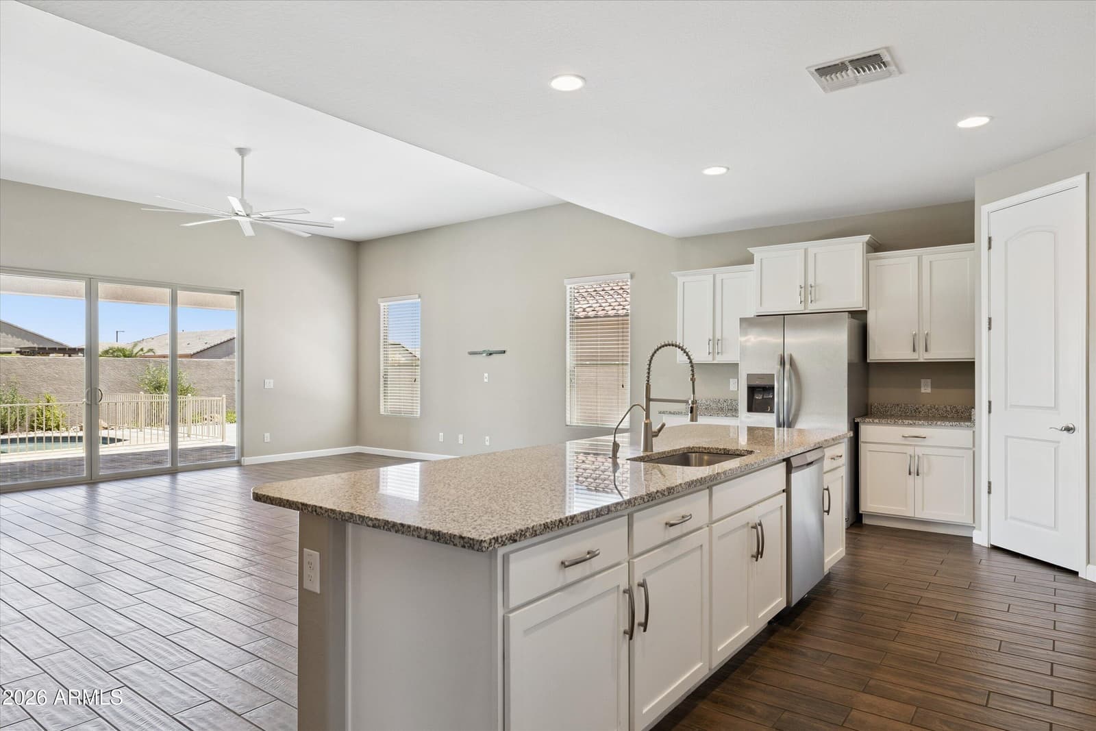 26009 N 137TH Lane, Peoria, AZ 85383 — photo 10 of 47