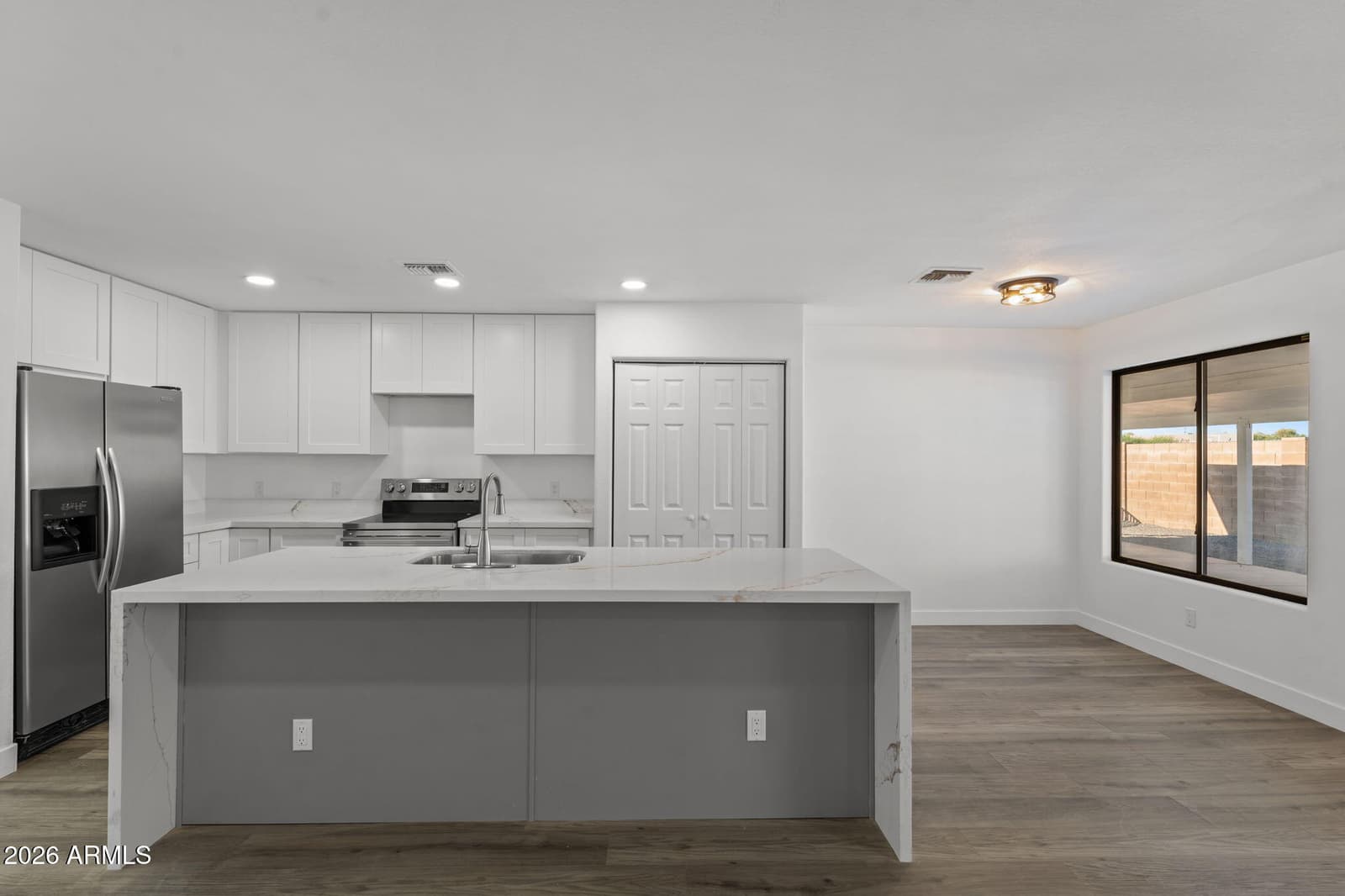 14 N KIMBERLY Drive, Casa Grande, AZ 85122 — photo 15 of 49